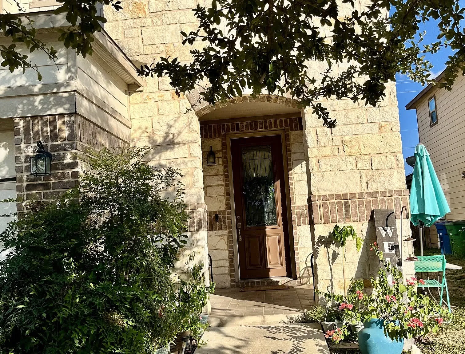 3 bed, 2.5 bath, 2036 sqft, $1,800 — Photo 3