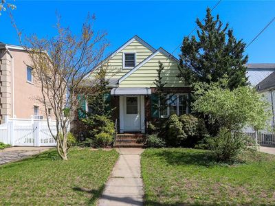 161 Belmont Boulevard, Elmont, NY, 11003
