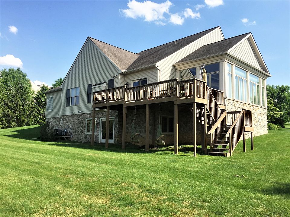 2151 Meadow Ridge Dr, Lancaster, PA 17601 Zillow
