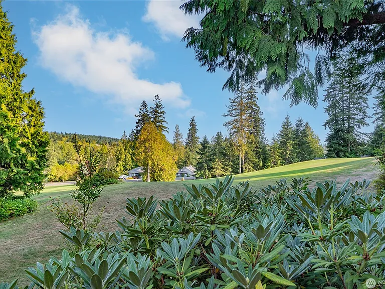 101 Highland Greens Dr #1 — Photo 14