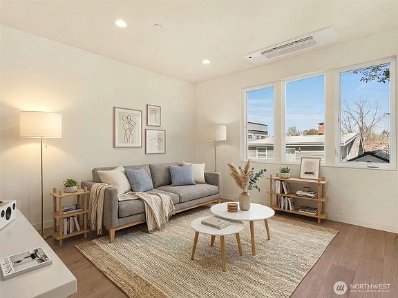 4th image of 1414 N 47th Street #B