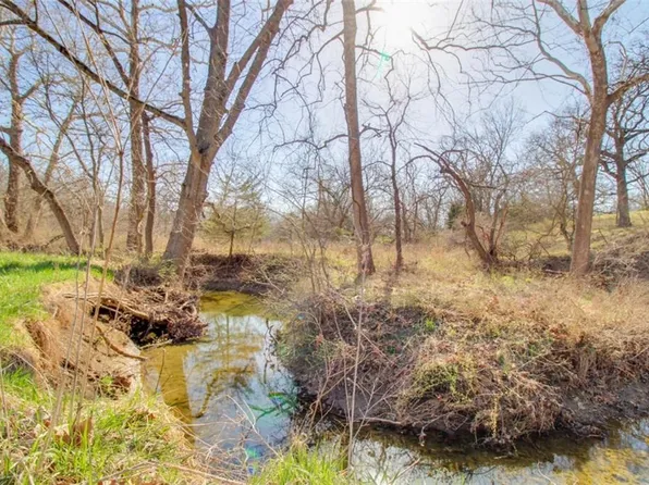 35th St, Mc Louth, KS 66054