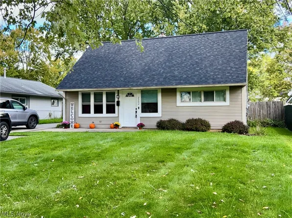 2302 Clyde St, Poland, OH 44514