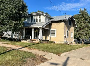 304 S 4th St, Guthrie Center, IA 50115