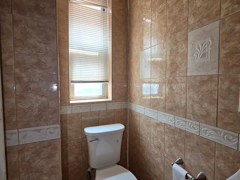 92 W 33rd St #31E — Photo 5