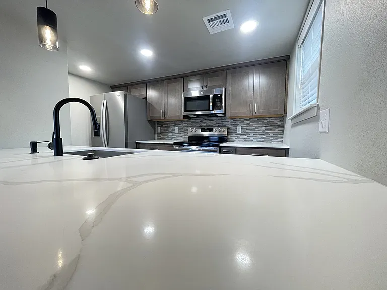 4400 Hemingway Dr #115 — Photo 11