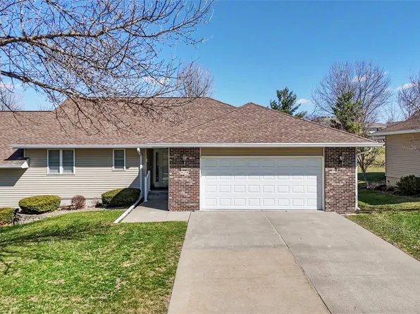 929 S 12th St, Adel, IA 50003