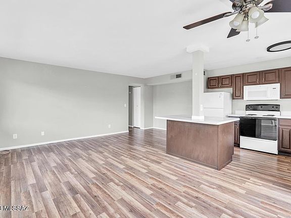 4th image of 6525 E Calle La Paz