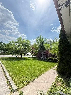 256 Patricia Ave #MAIN — Photo 5
