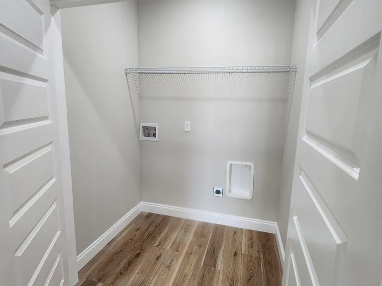 537 N 20th St #32 — Photo 13