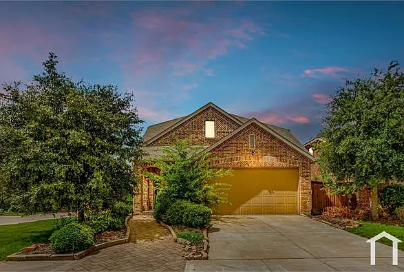 4011 Logan Dr