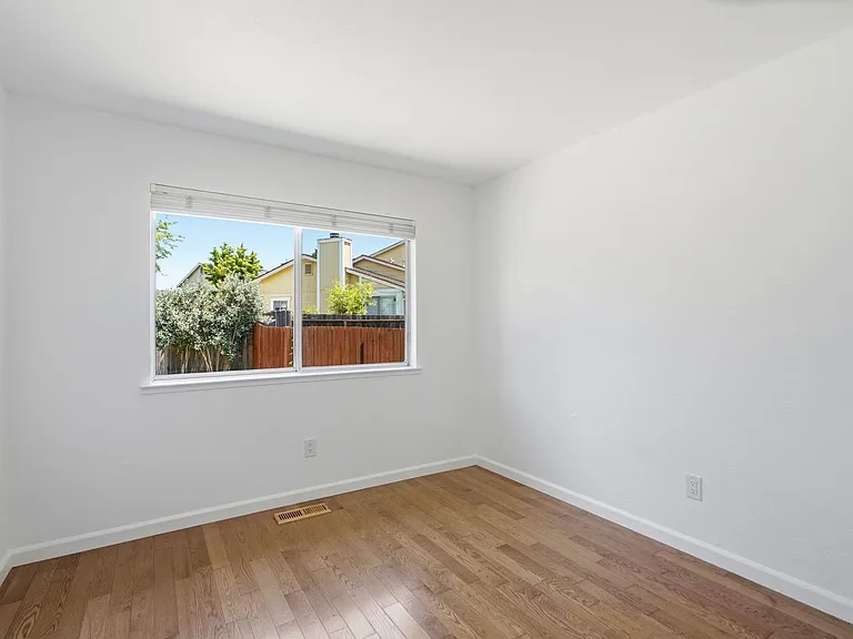 1775 Northstar Dr — Photo 13