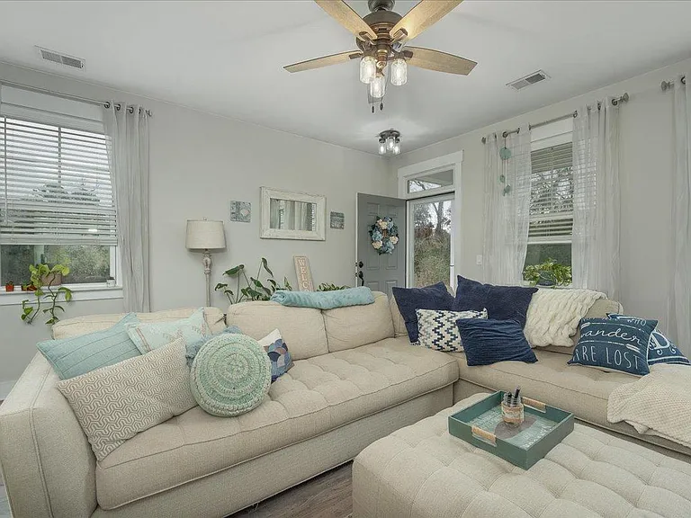 3995 Four Poles Park Dr — Photo 6