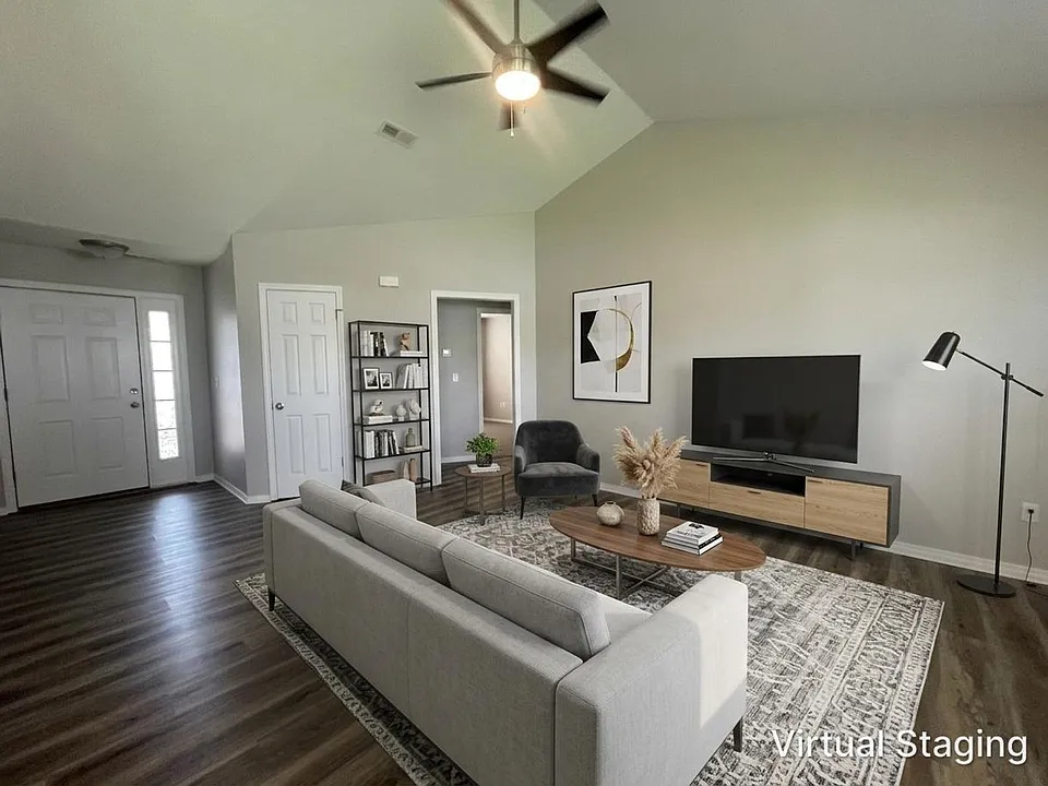 139 Woodland Dr