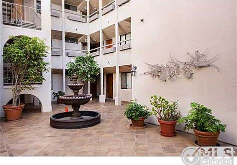 3rd image of 1225 Pacific Beach Dr Unit 4C