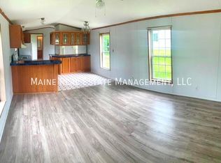 7 Bearberry Rd, Franklin, ME 04634