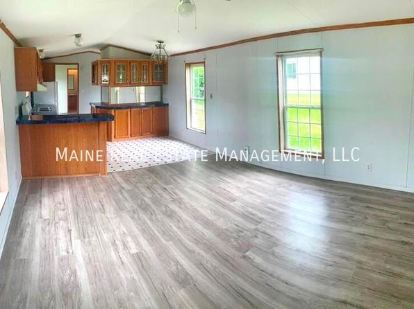 7 Bearberry Rd