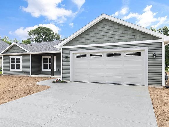 2nd image of 53598 Hickory Ln