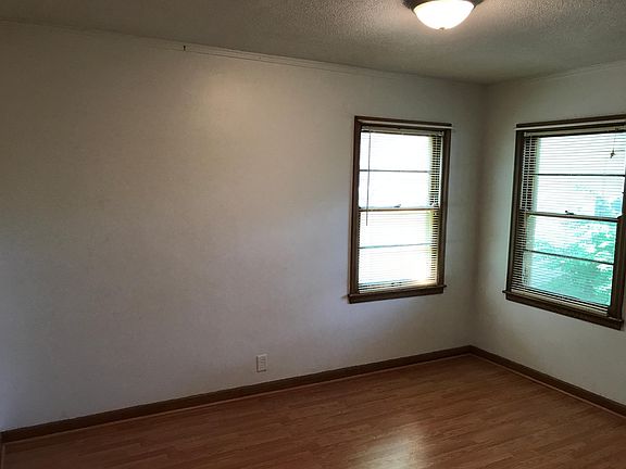 Bedroom #1