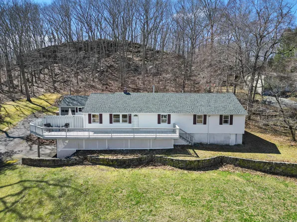 64 Society Road, East Lyme, CT 06357