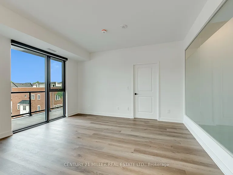 2075 Lakeshore Rd #319 — Photo 14