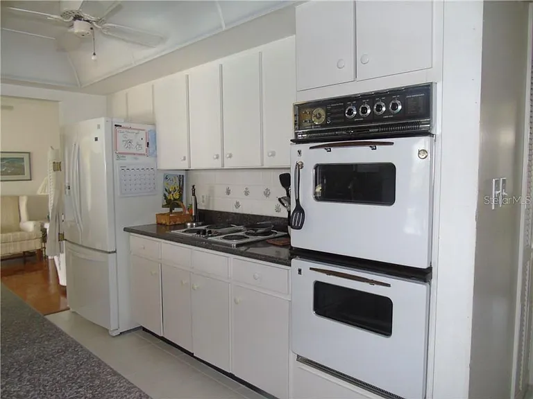 1530 San Marino Ct — Photo 11