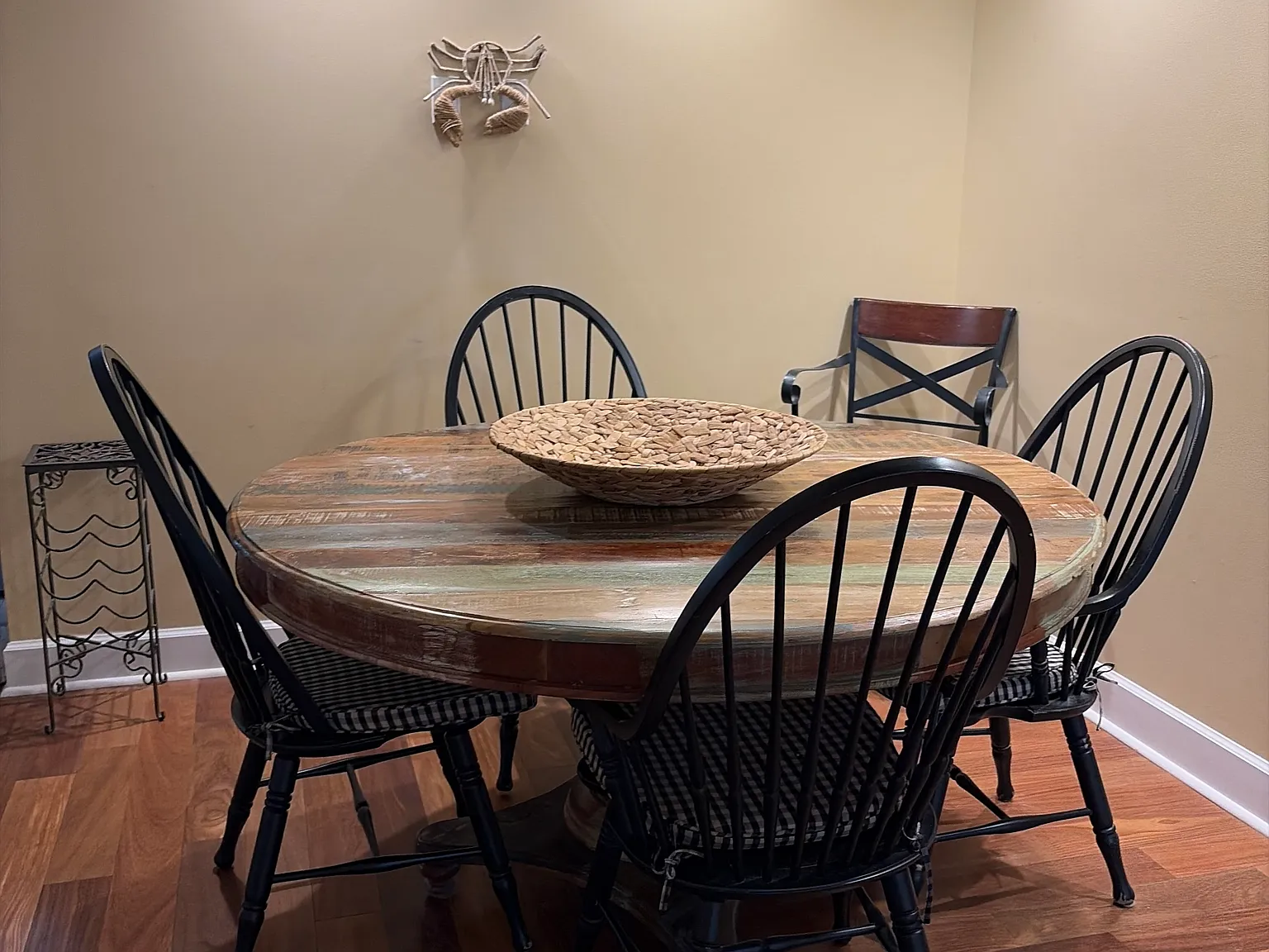 3 bed, 2060 sqft, $6,500 — Photo 3