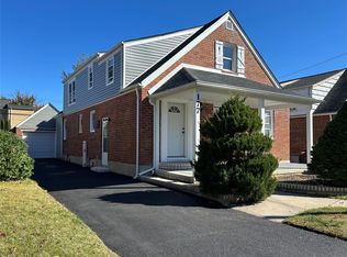 177 Roberta St, Valley Stream, NY 11580