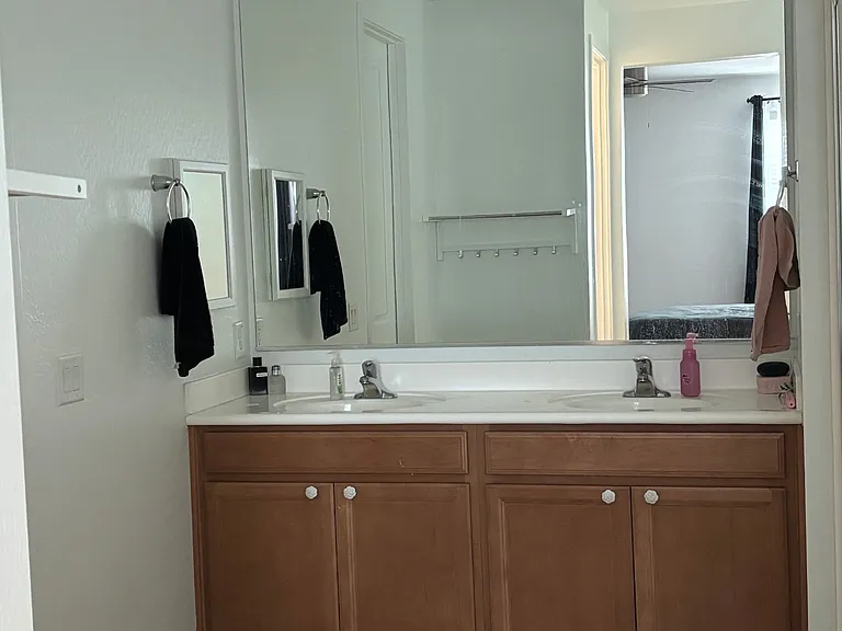 13554 N 141st Dr — Photo 15