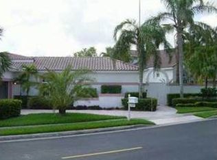 1101 Bel Aire Dr W, Hollywood, FL 33027