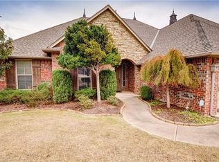 1333 Narrows Bridge Cir, Edmond, OK 73034