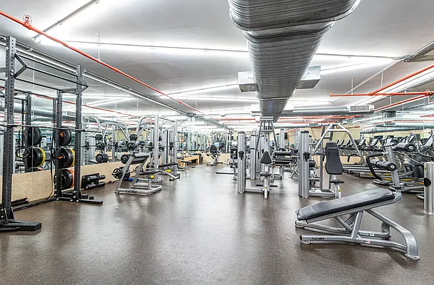 Rented by Compass | media 33