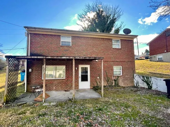 1468 Greenbrier Ave SE #1, Roanoke, VA 24013