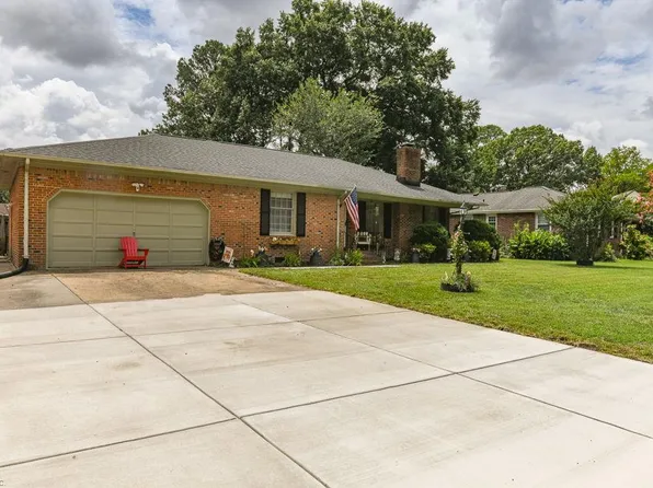 4117 Hawksley Dr, Chesapeake, VA 23321