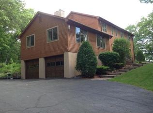 49 Sawmill Rd, Dudley, MA 01571