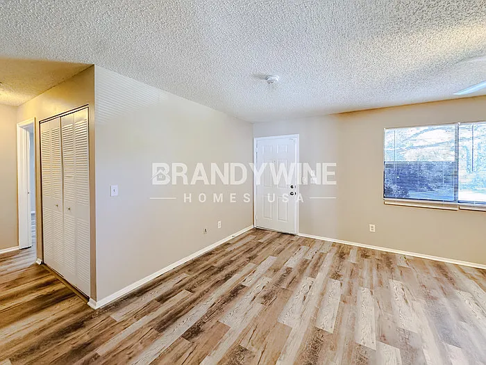 3436 Woodland Dr — Photo 9
