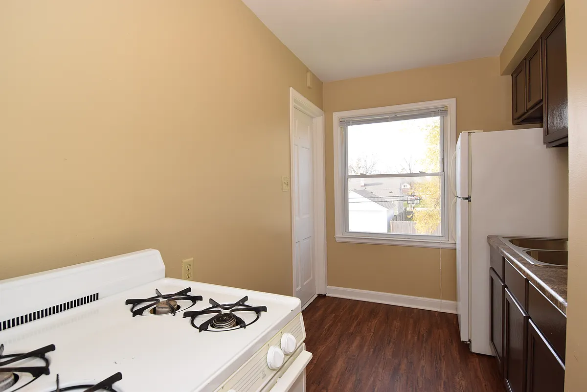 Building Photo - 4167 N Sherman Blvd #4