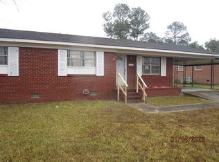120 Donna Dr, Sylvester, GA 31791