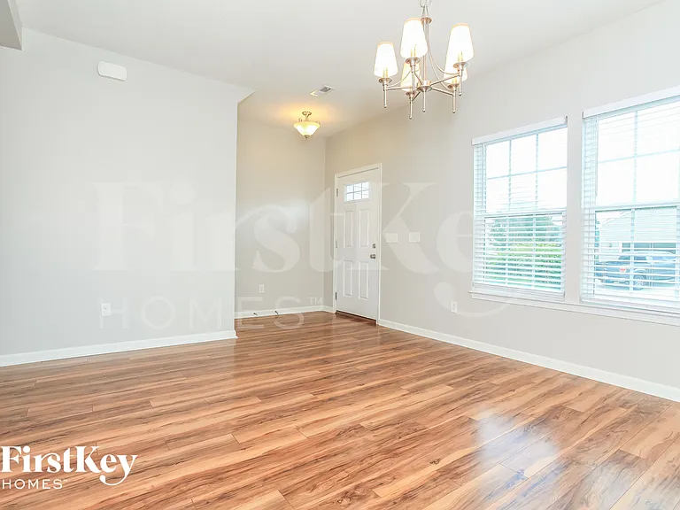 967 Shephard Woods Ct — Photo 5