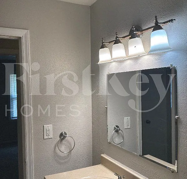 9807 Drury Ave — Photo 14
