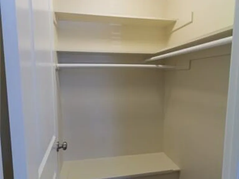 Sunset Village Apartments — Photo 13