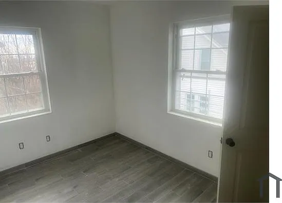 105 Beach 31st St #1 — Photo 7