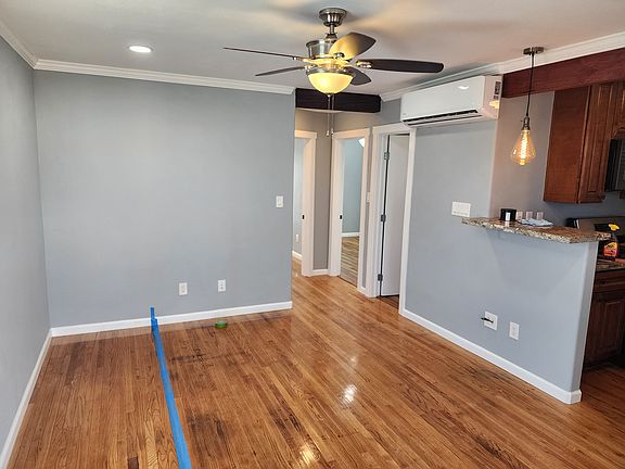 3rd image of 3543-49 Highland Ave #3549