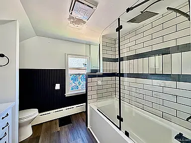 107 E Peck St — Photo 11