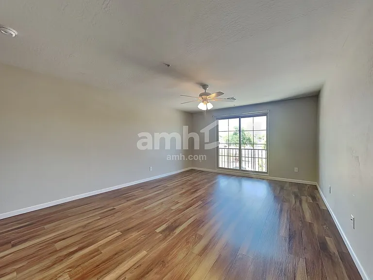 20709 W Maiden Ln — Photo 11