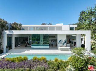 12251 Castlegate Dr, Los Angeles, CA 90049