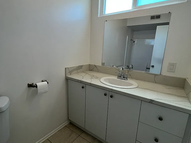 19142 Sherman Way #1 — Photo 18