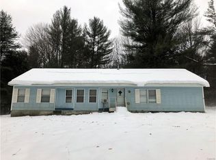 1339 County Route 17, Bernhards Bay, NY 13028