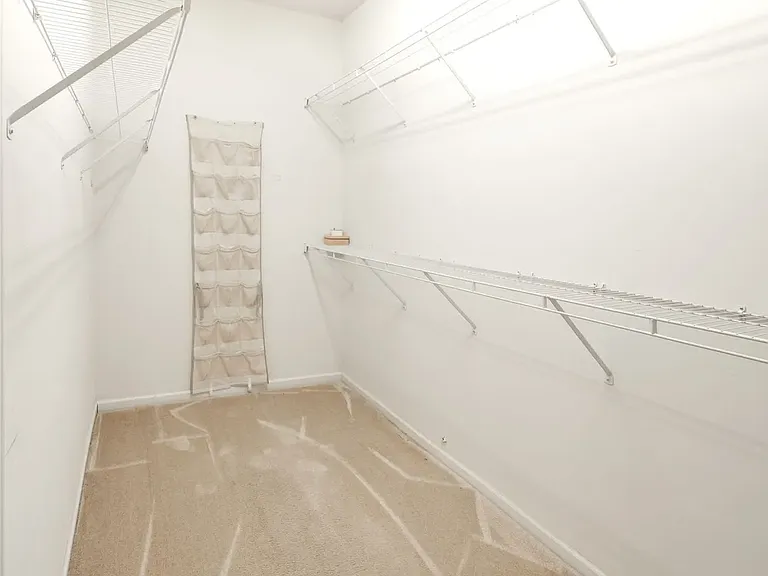 111 Vintage Vale Rd — Photo 18