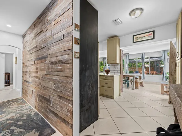 912 SW 17th Street, Fort Lauderdale, FL 33315